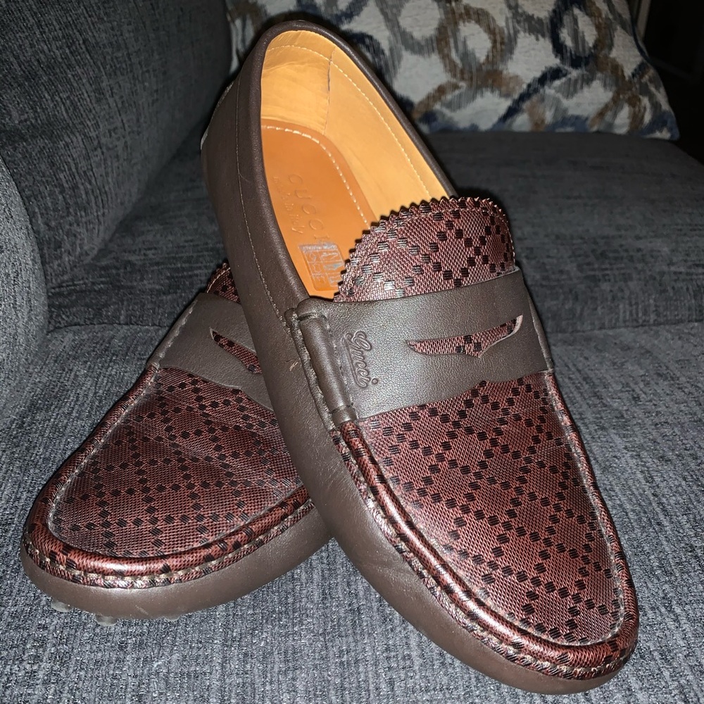 Gucci authentic loafers men